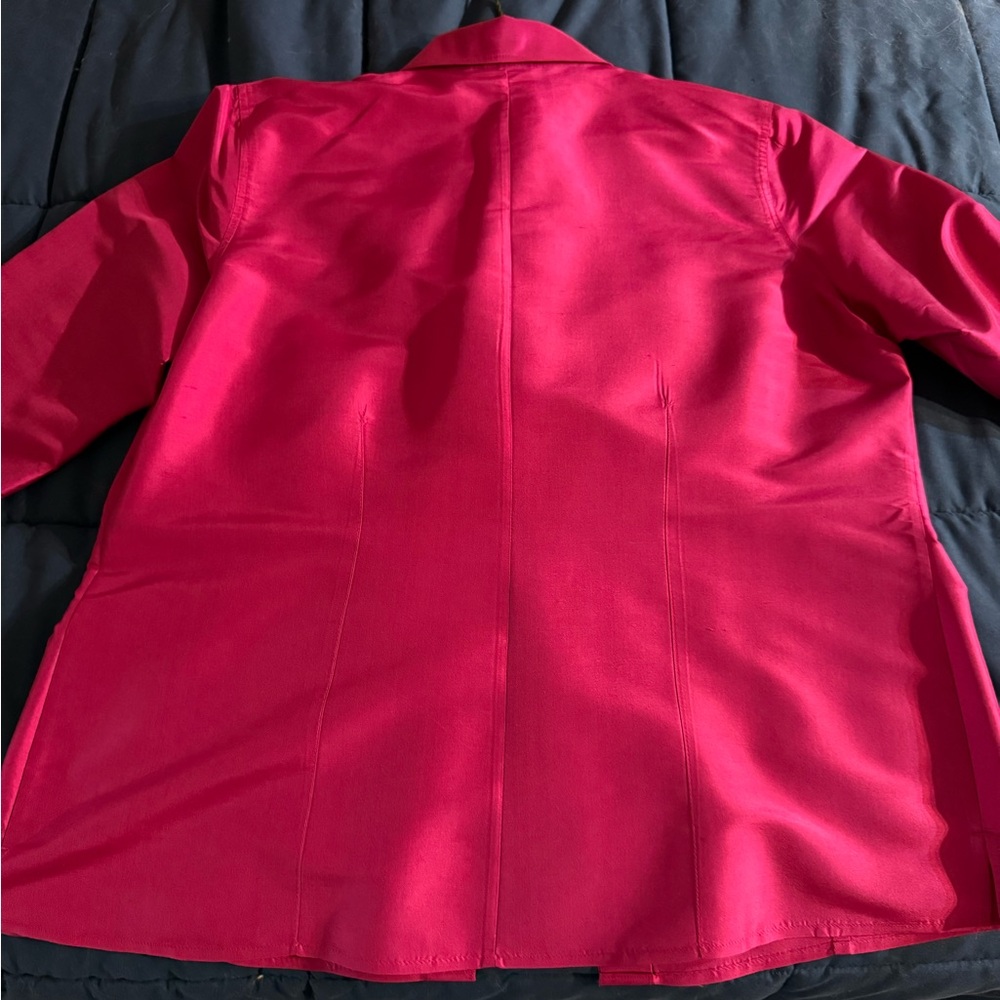 Chico’s Vibrant Pink 100% Silk Blouse - Jacket Size 2 EUC - Picture 4 of 10